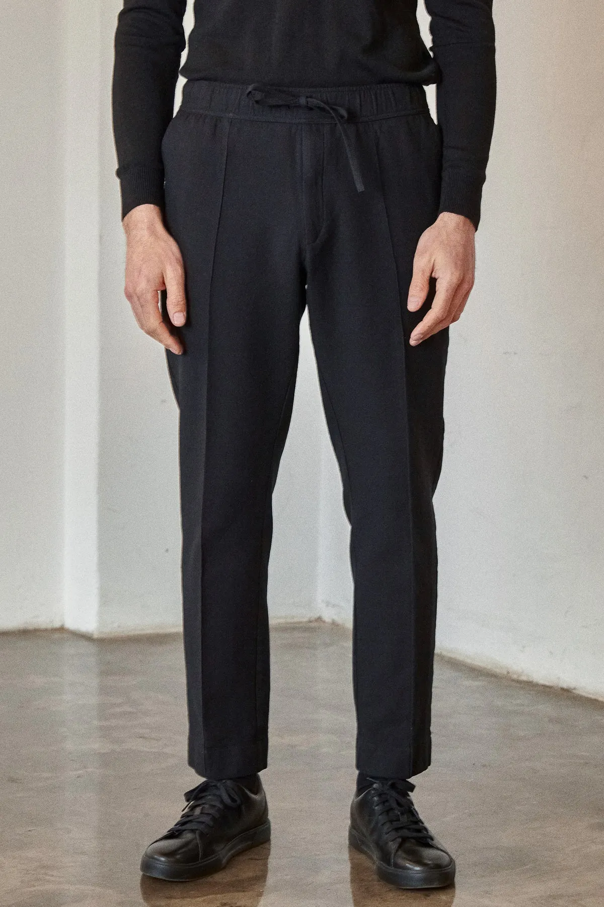 MAX trousers eco structured black