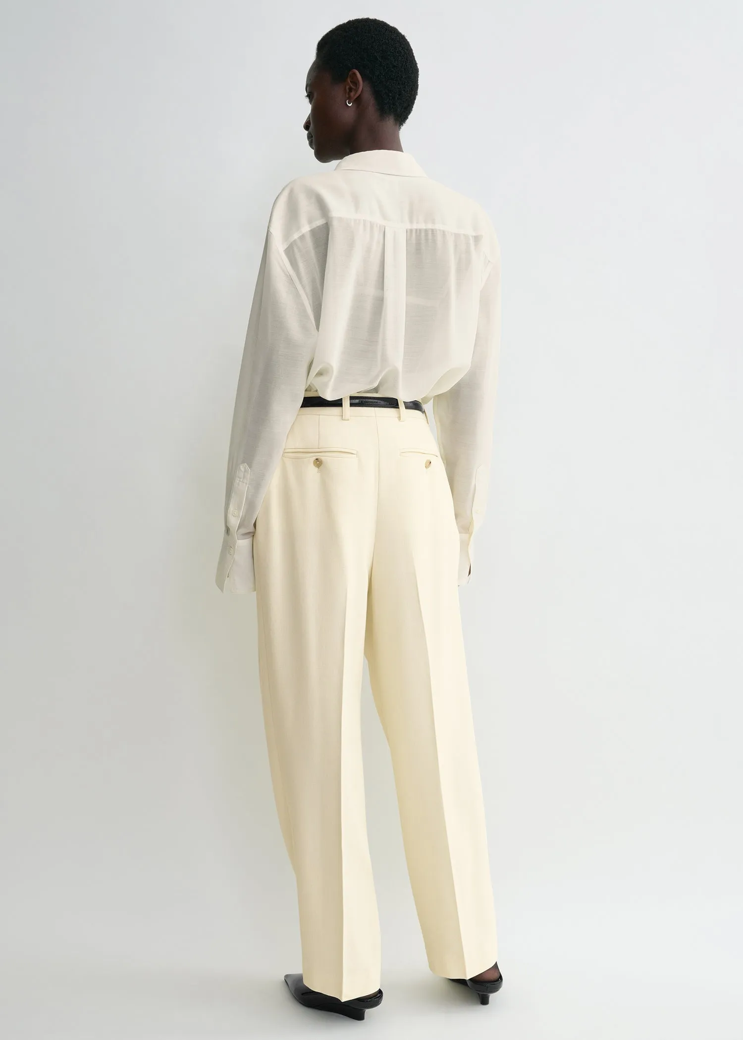 Pleated straight trousers butter