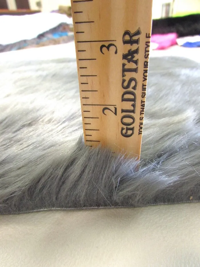 Short Shag Faux Fur Fabric / Platinum / Sold By The Yard