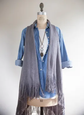 Solid Knit Vest With Fringe