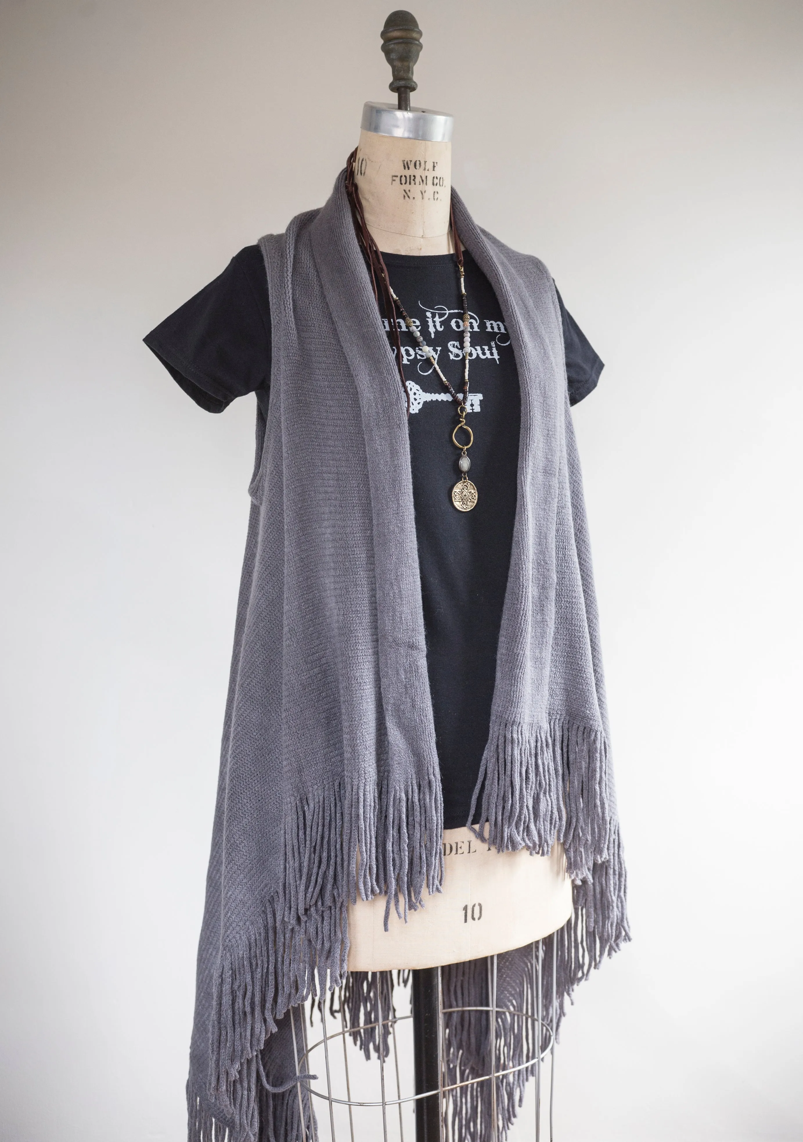 Solid Knit Vest With Fringe